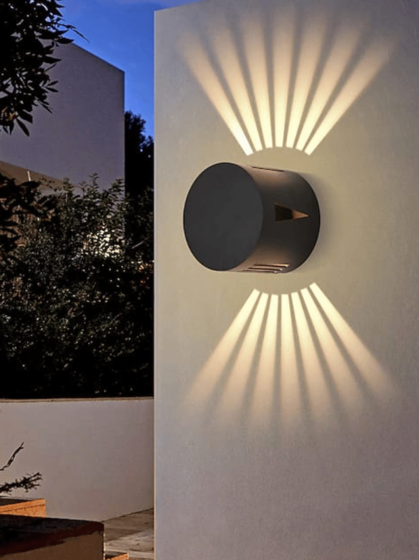 W01Y/X Outdoor Wall